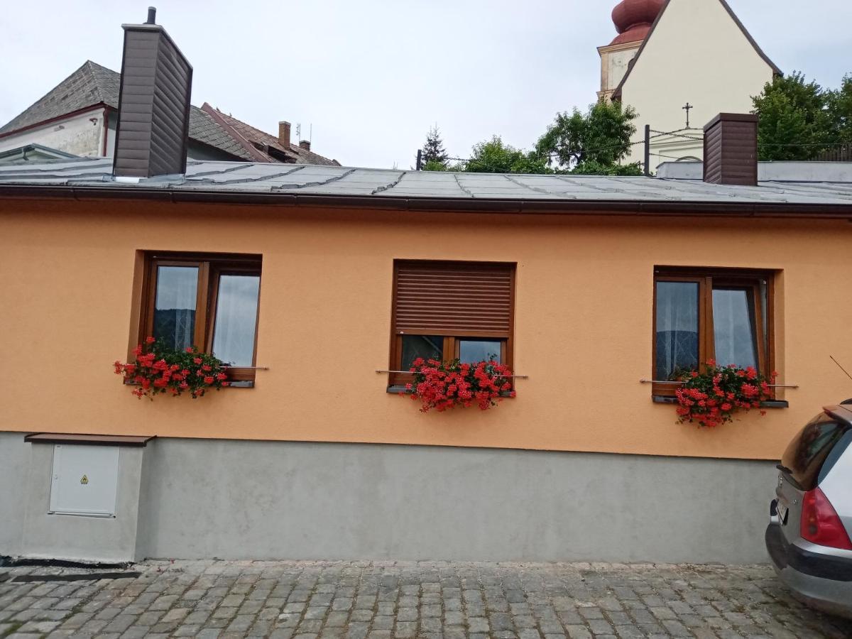 Apartman Pod Kostelem Strazov Exterior photo